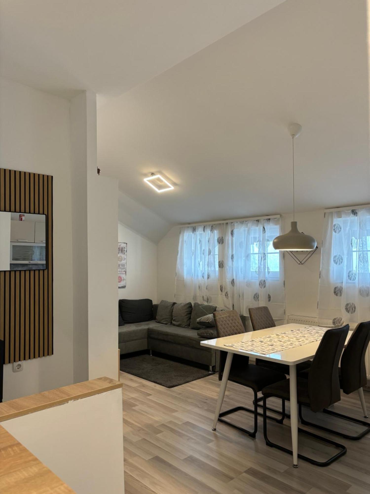 Albert Apartments Zagreb Airport Velika Gorica Exterior photo